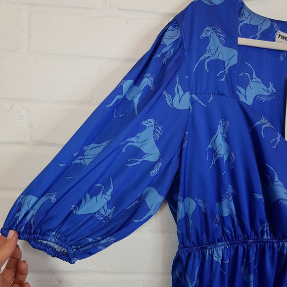Twisted Wunder Christine Horse Print Mini Dress UK 22 Blue Satin Funky Plus BNWT - Picture 7 of 14